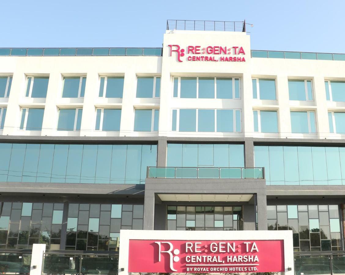 Regenta Central Harsha Vapi Pārdi Exterior foto